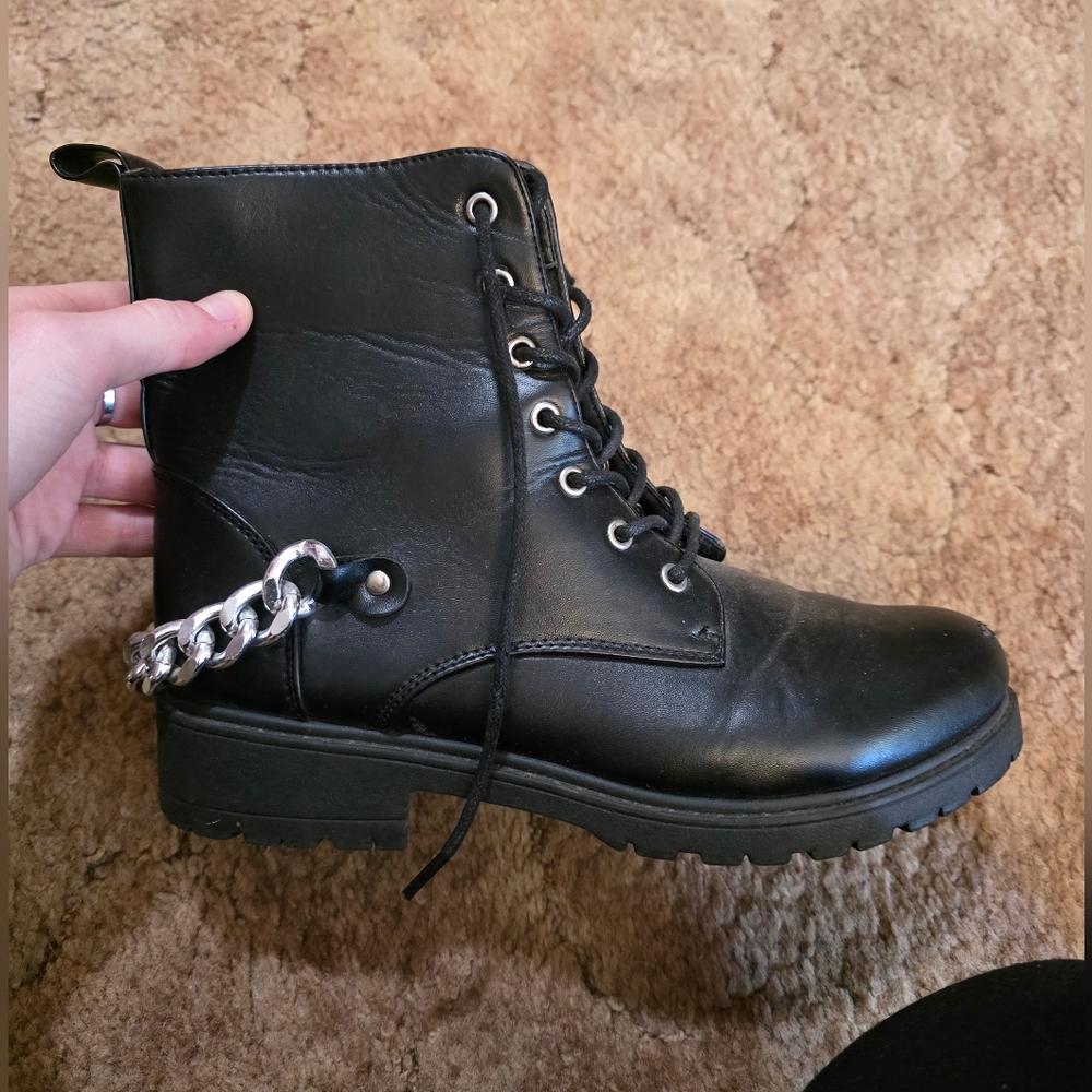 Black Lace-Up Ankle Boots With Chains